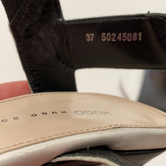 Hugo Boss Black and White Heels - Picture 12 of 13